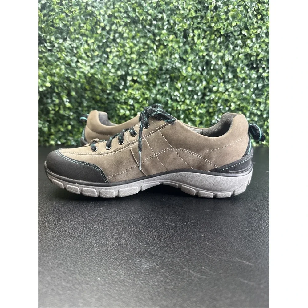 Clarks Wave Walk Shoes Men's Size 8.5 W Brown Waterproof